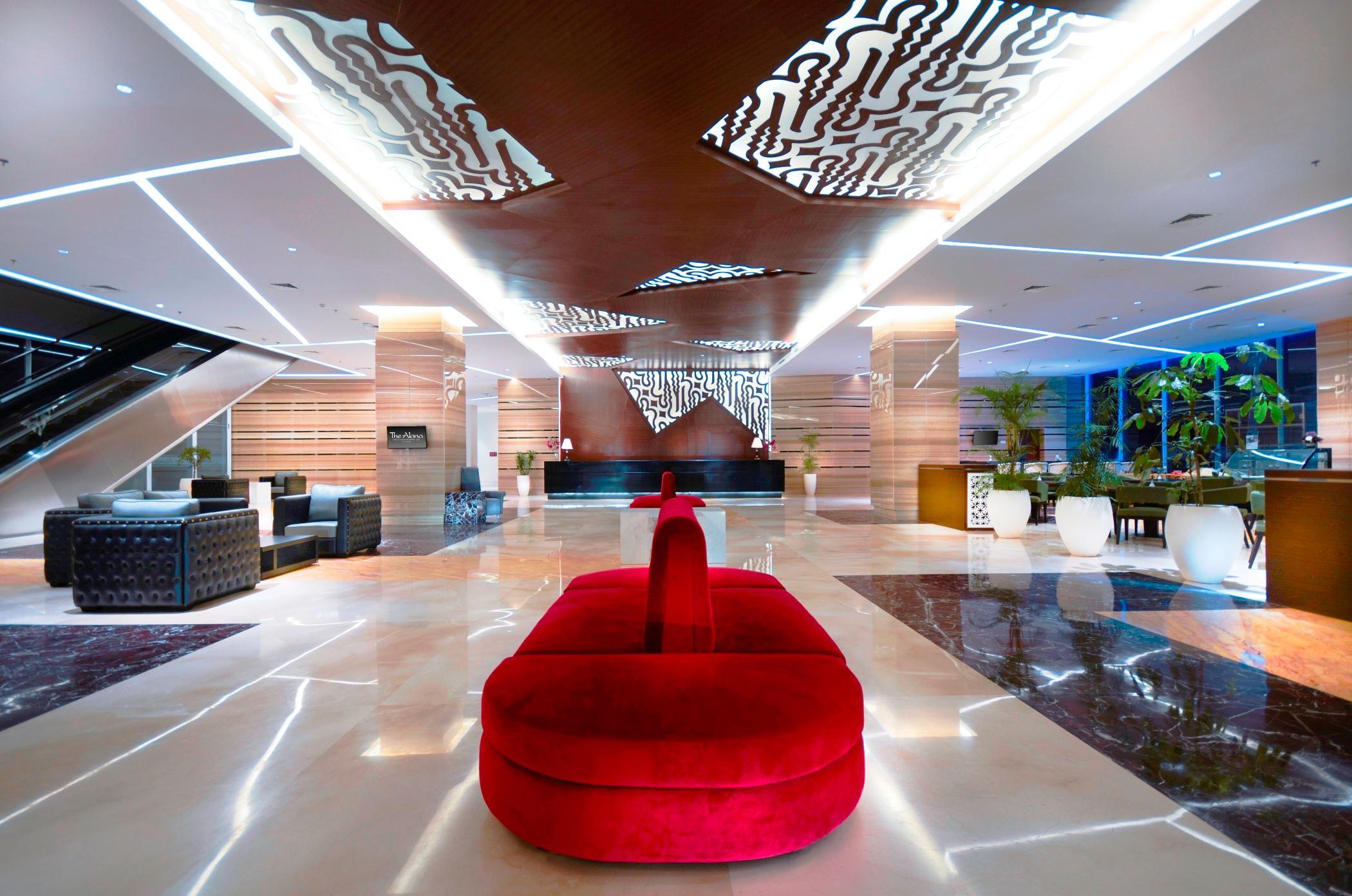 The Alana Hotel & Convention Center Solo By Aston Exterior foto