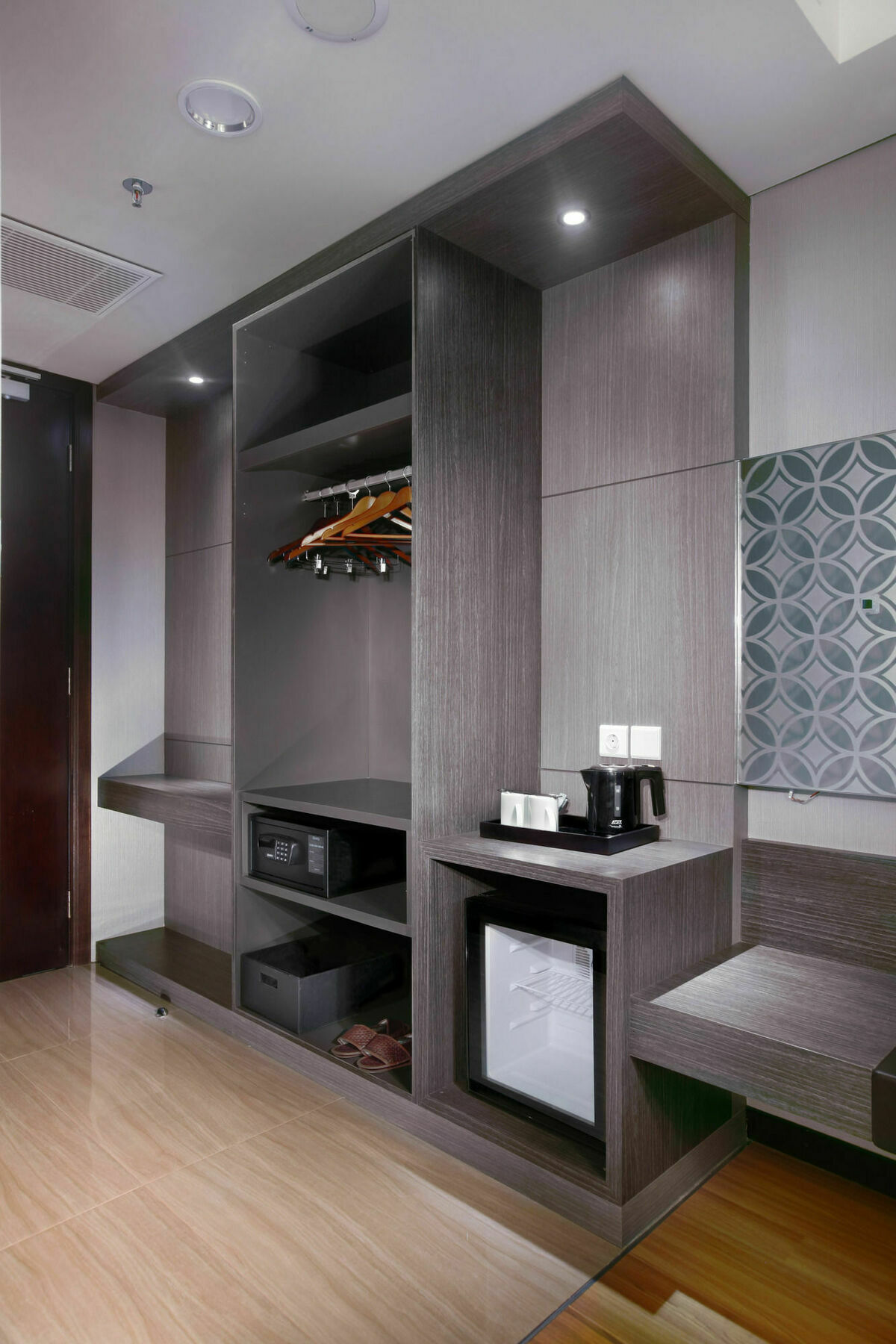 The Alana Hotel & Convention Center Solo By Aston Exterior foto